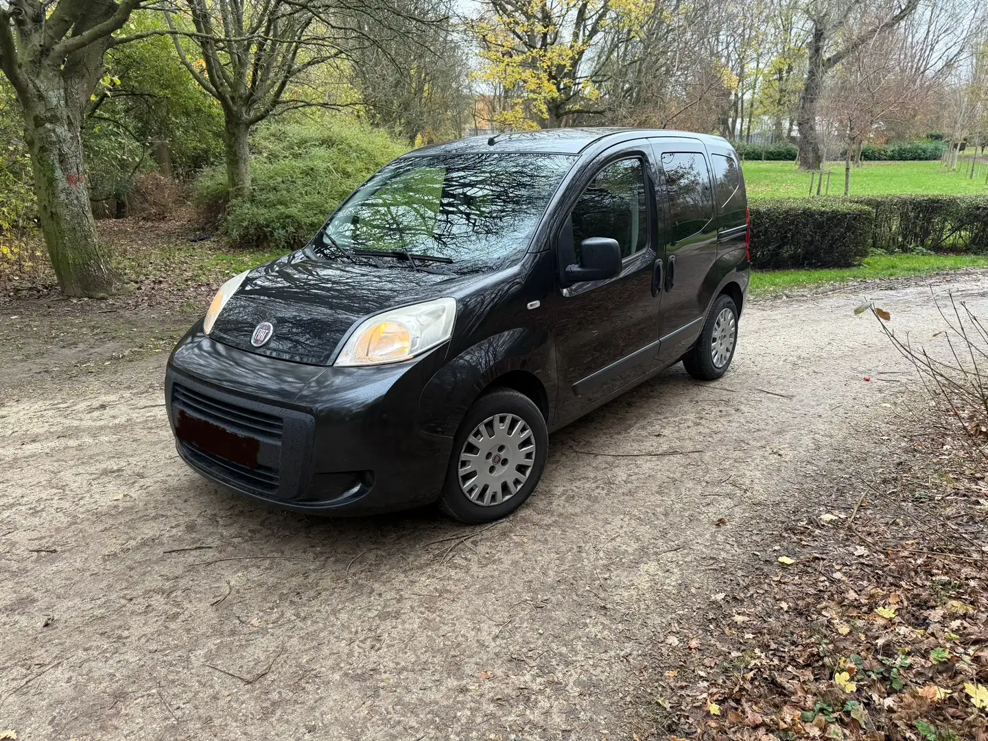 Fiat Qubo 1.3 Multijet 16V 75 DPF S&S Dynamic Entreprise Noir - 1