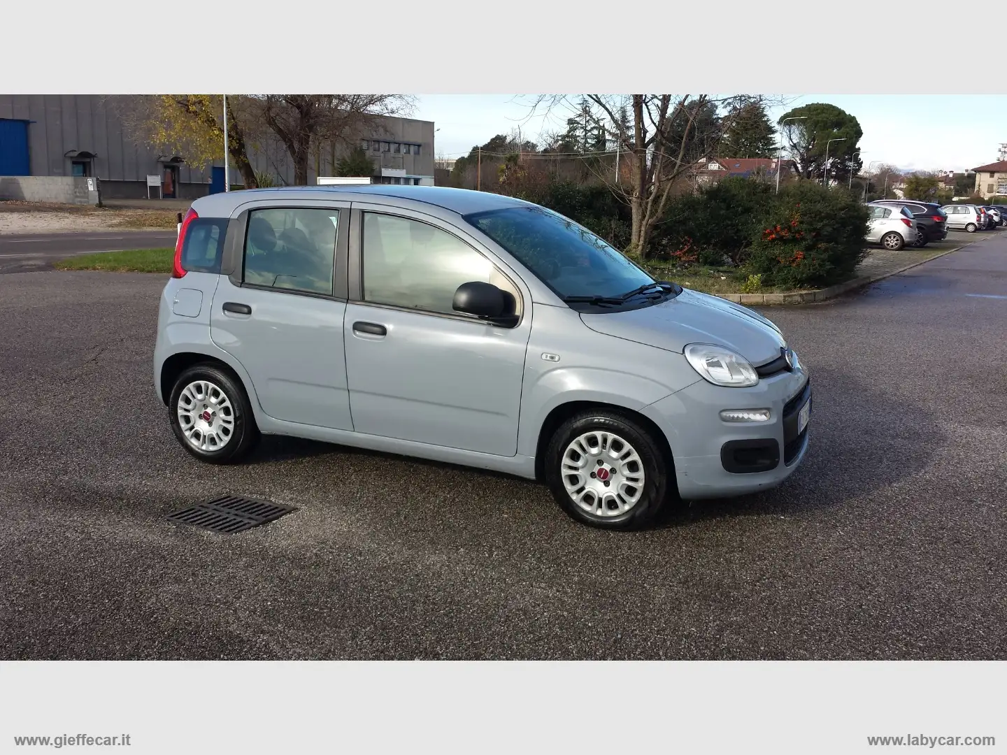 Fiat Panda 1.0 FireFly S&S Hybrid 5 POSTI Grigio - 2