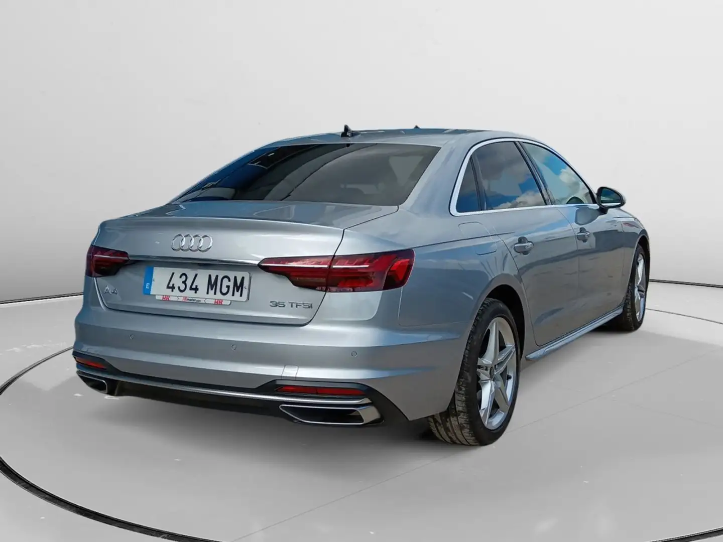 Audi A4 35 eTFSI advanced Gris - 2