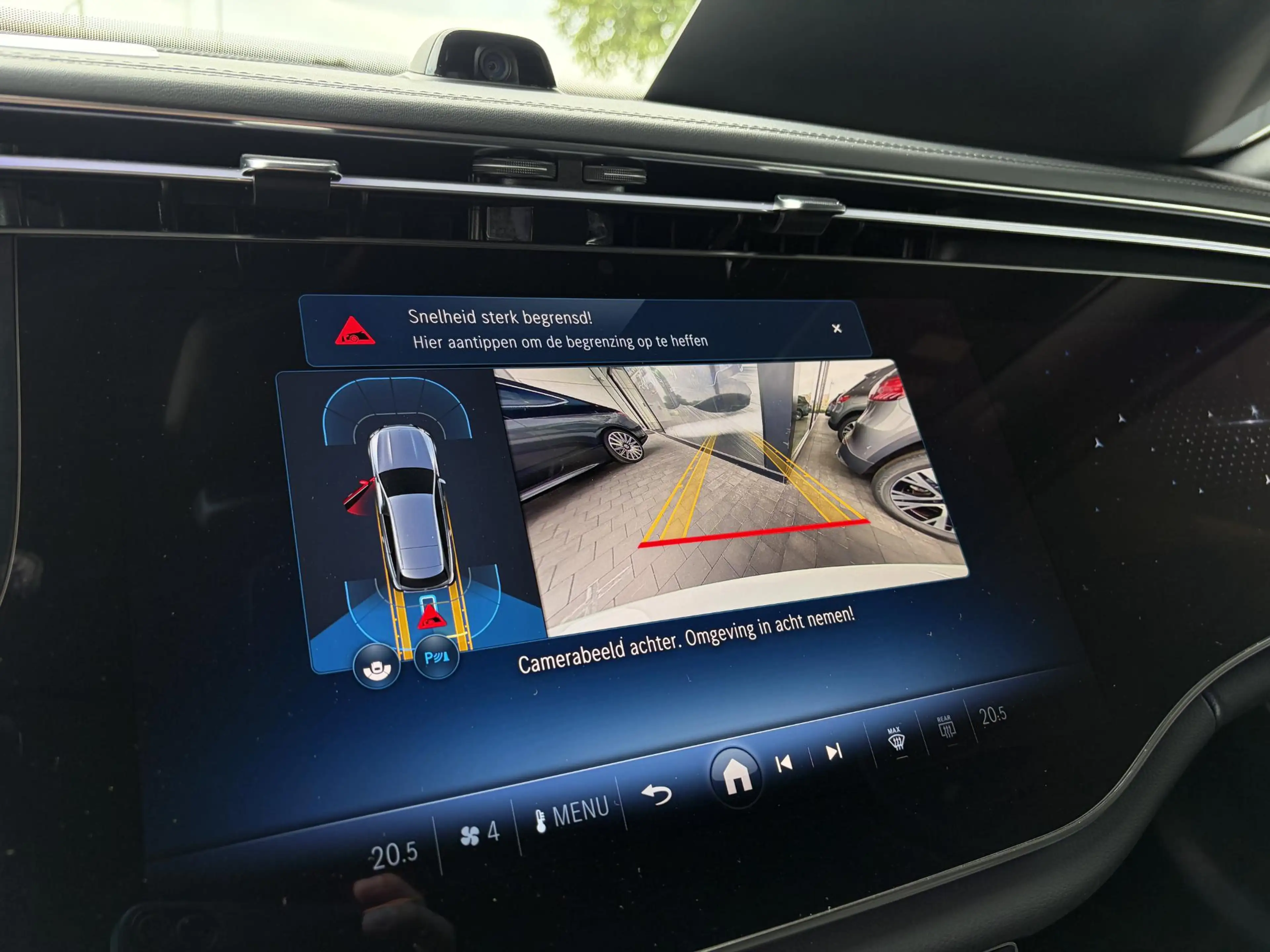 Mercedes-Benz E 220 d AMG/Pano/hyperscreen — photo 14