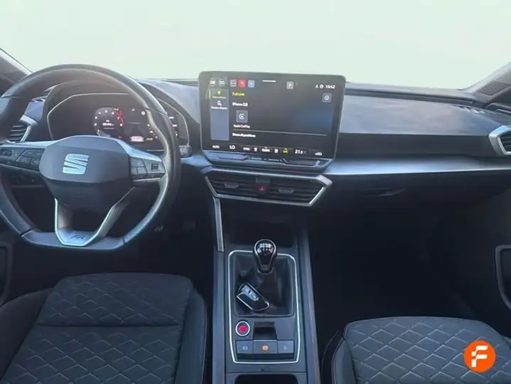 SEAT León 2025, foto 10