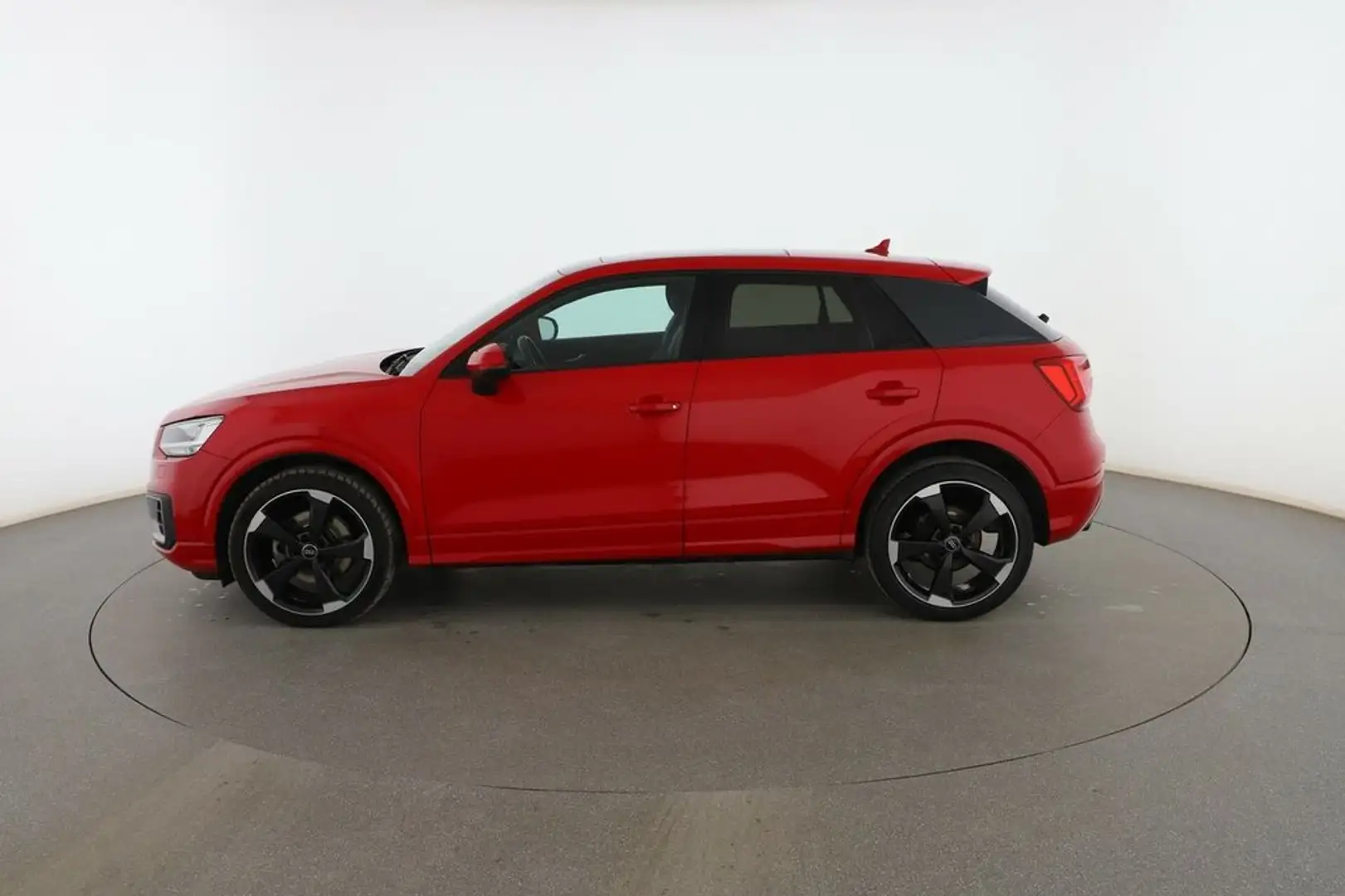 Audi Q2 1.4 TFSI ACT Sport Roşu - 2