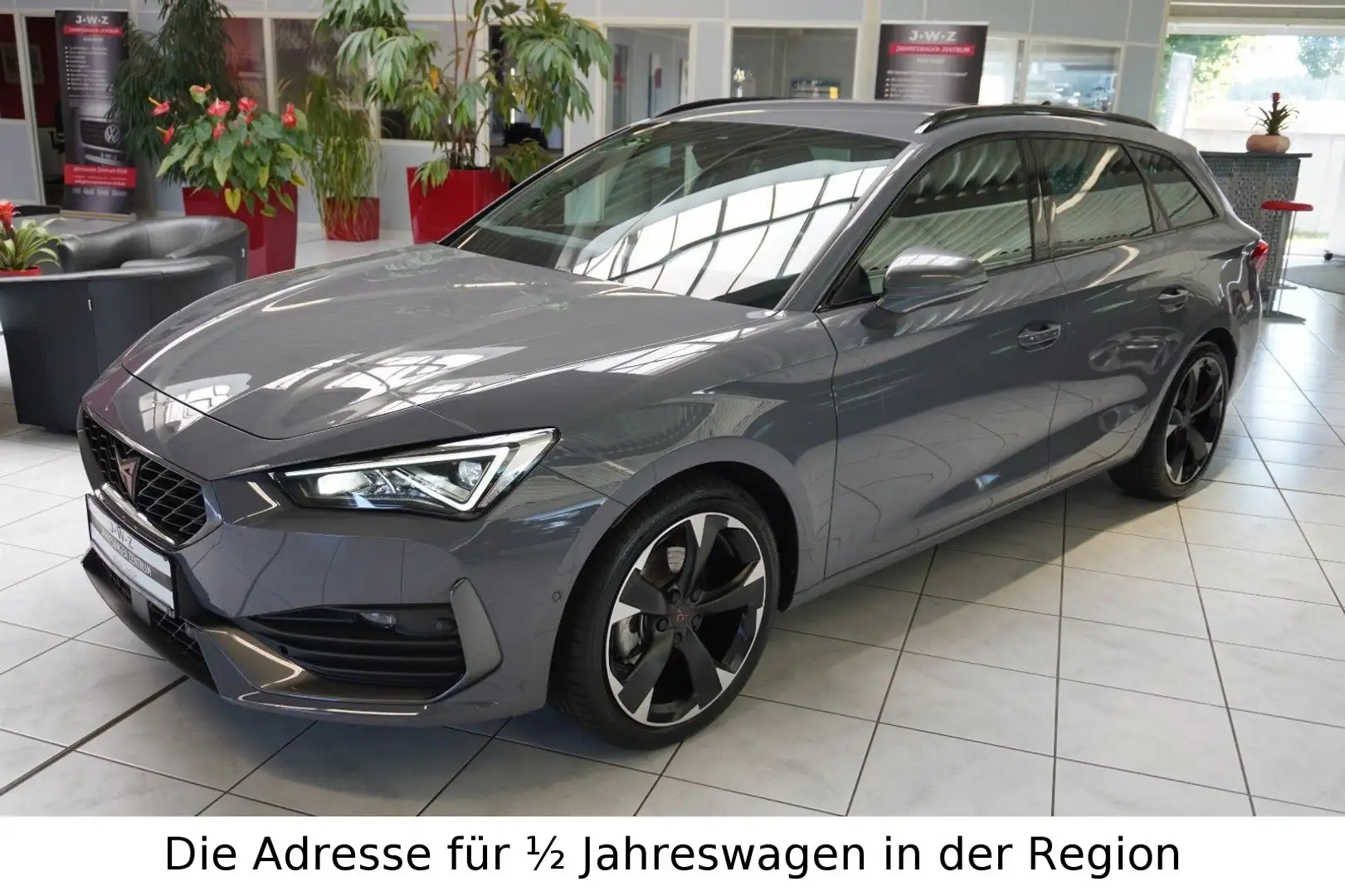 CUPRA Leon Sportstourer 1.5 eTSI DSG*AHK*LED*NAVI* Grigio - 1