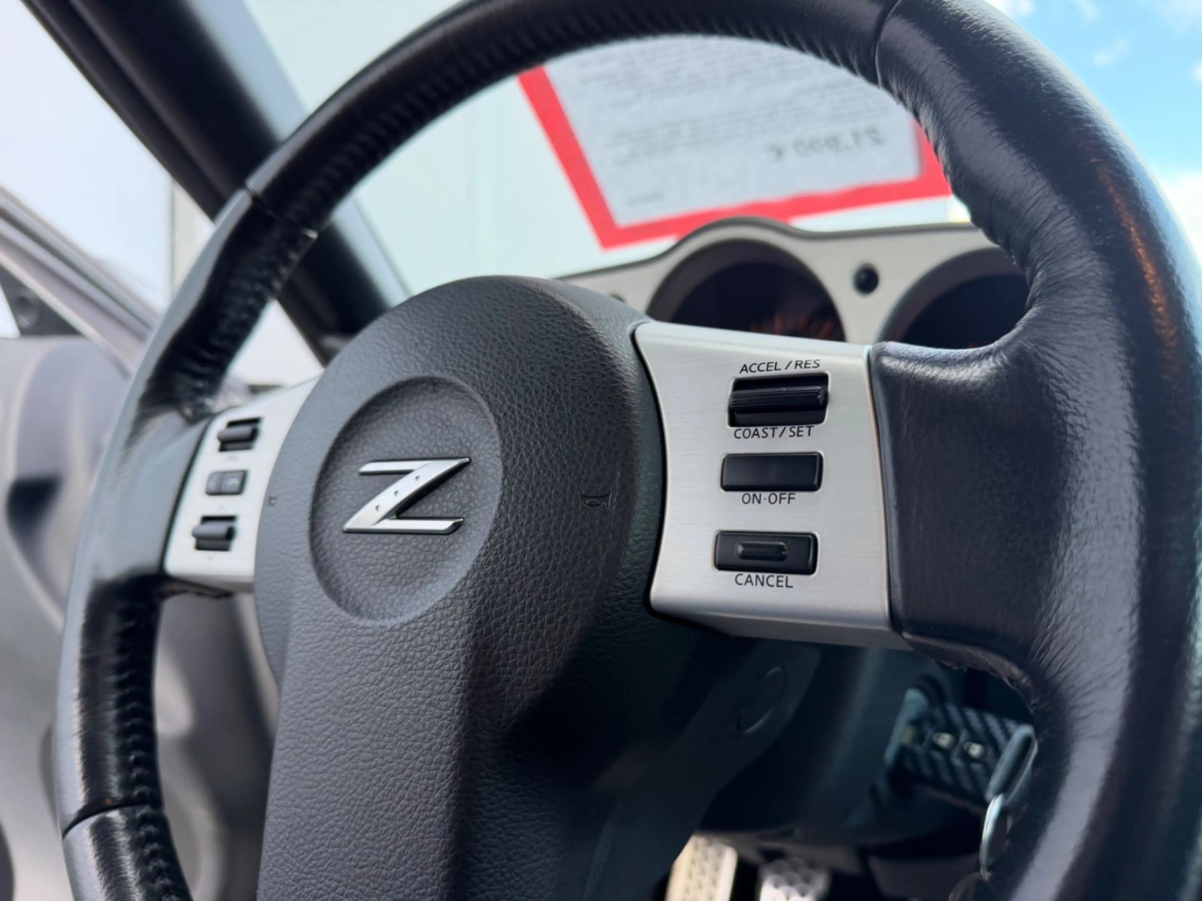 Nissan 350Z Coupe Premium Pack Leder Xenon 78000km TOP! — photo 14