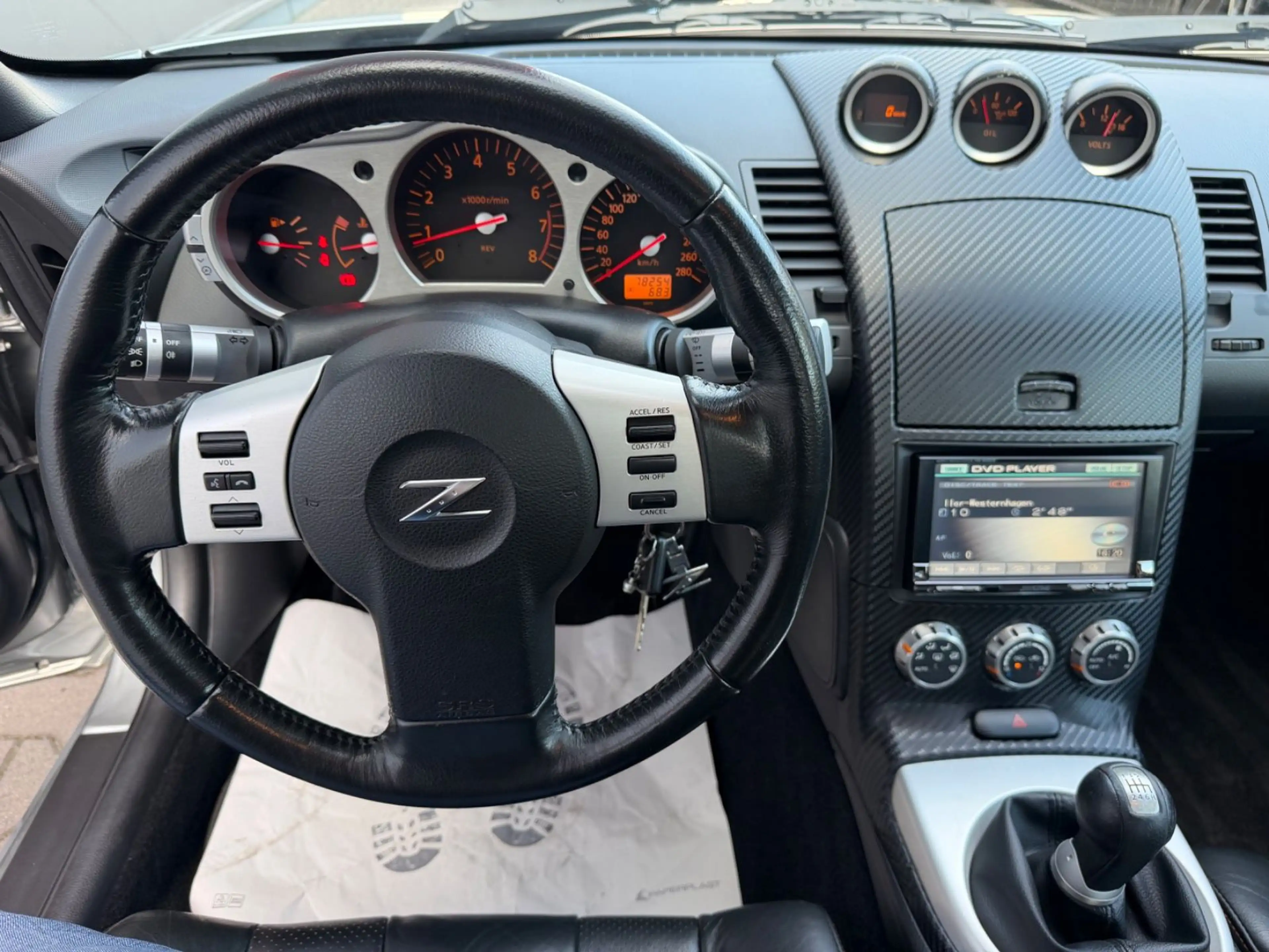 Nissan 350Z Coupe Premium Pack Leder Xenon 78000km TOP! — photo 8