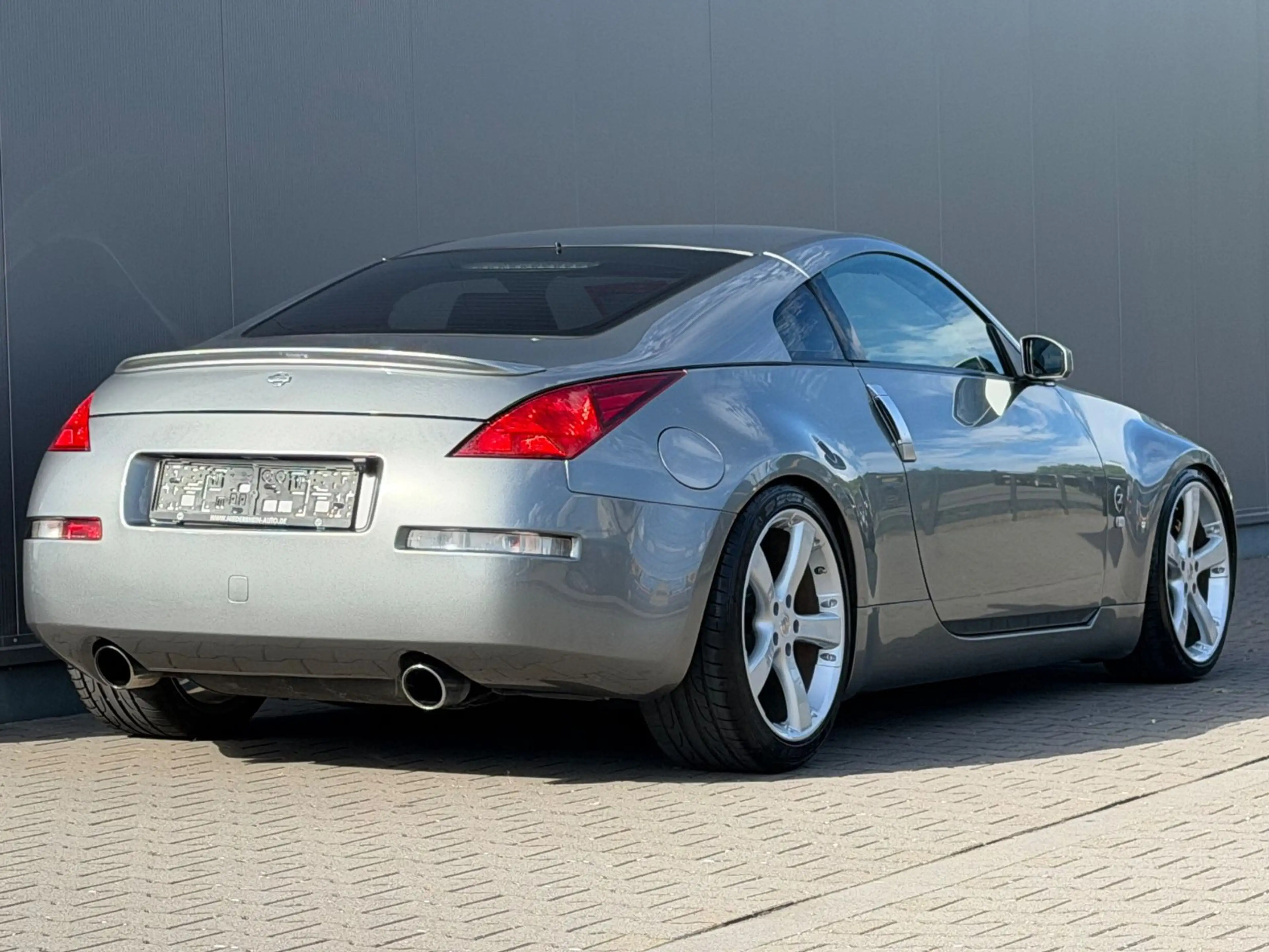 Nissan 350Z Coupe Premium Pack Leder Xenon 78000km TOP! — photo 2