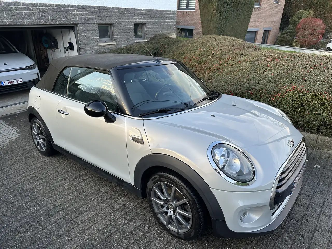 MINI Cooper Cabrio