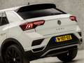 Volkswagen T-Roc 1.5 TSI Sport 150Pk Automaat (VIRTUAL COCKPIT, APP Blanc - thumbnail 19