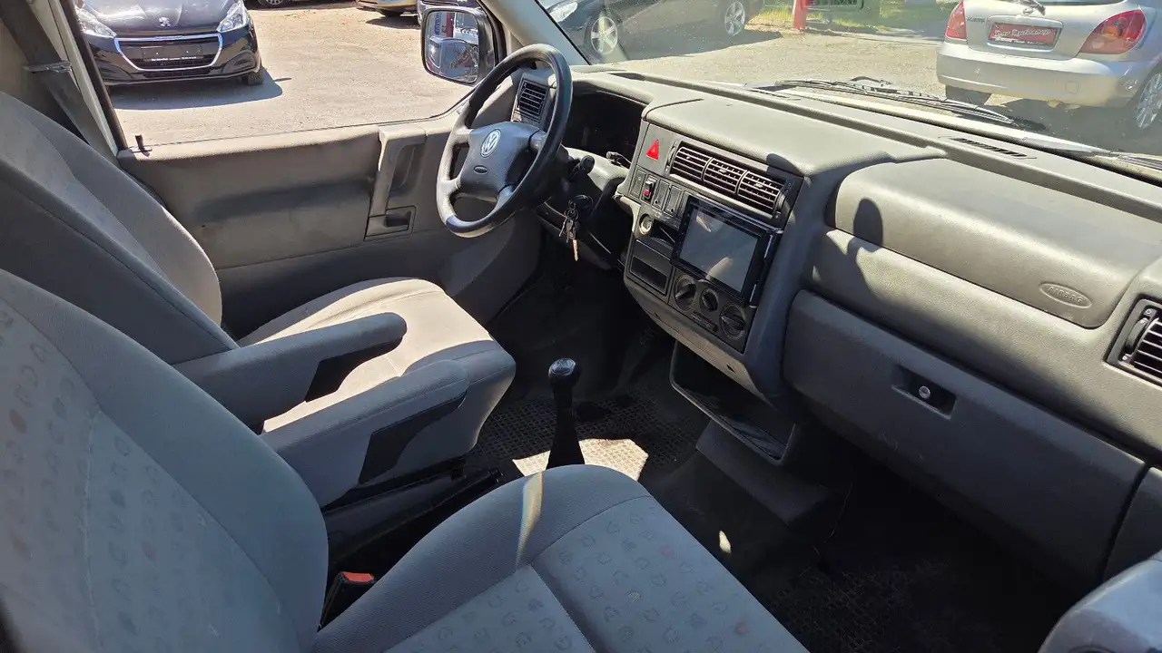 Volkswagen T4 Caravelle 2.5 Benzin / Erdgas, foto 8