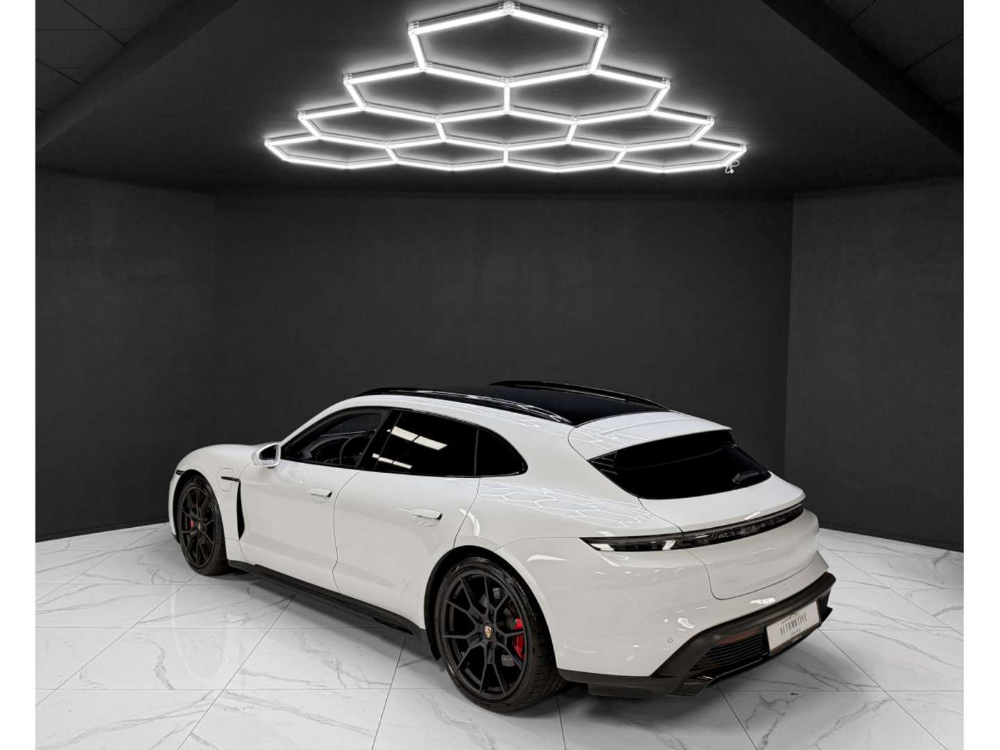 Porsche Taycan GTS Sport Turismo -  - Joinsteer - #2