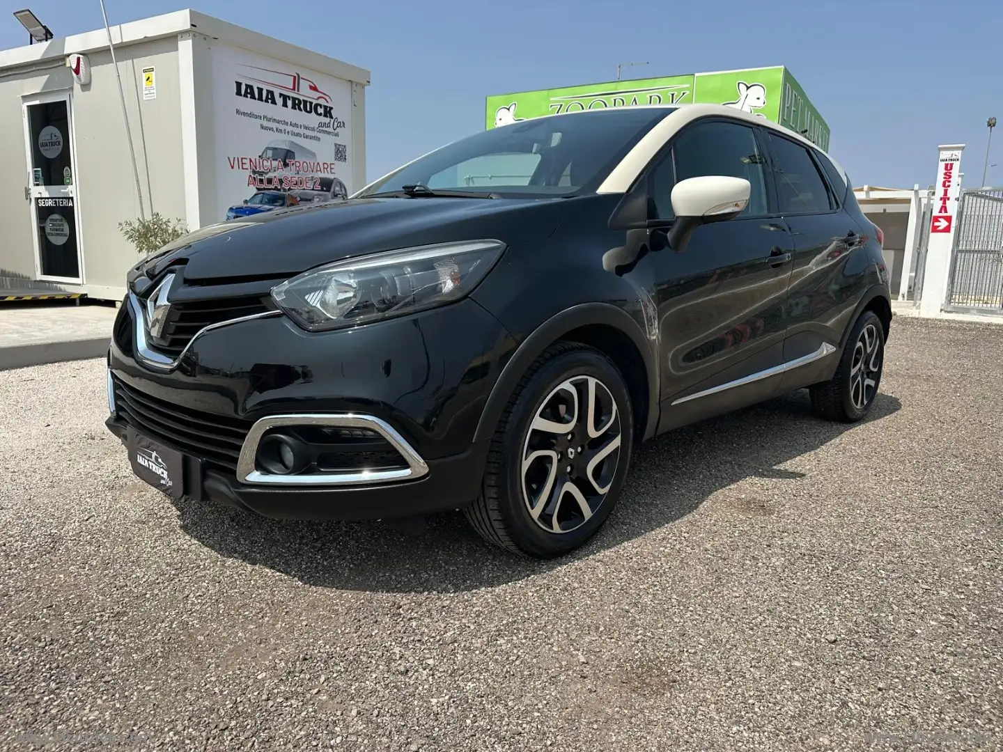Renault Captur 1.2 TCe 120 CV EDC Energy R-Link Cambio Automatico Negro - 1