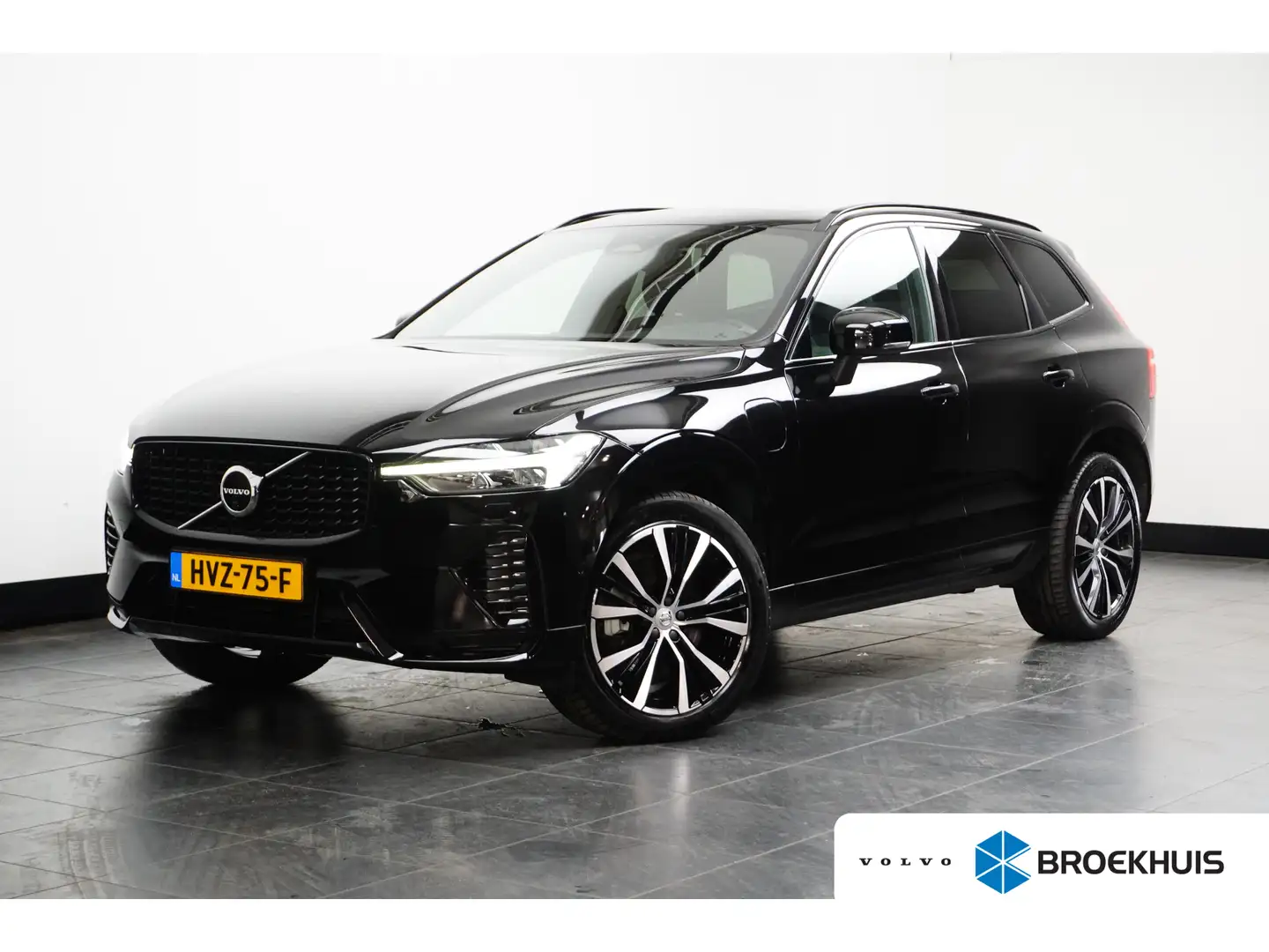 Volvo XC60 2.0 T8 Plug-in hybrid AWD Plus Dark | Panoramadak Zwart - 1