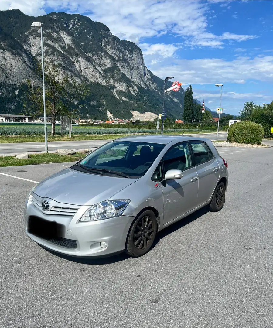 Toyota Auris 1,4 D-4D 90 DPF High - 2