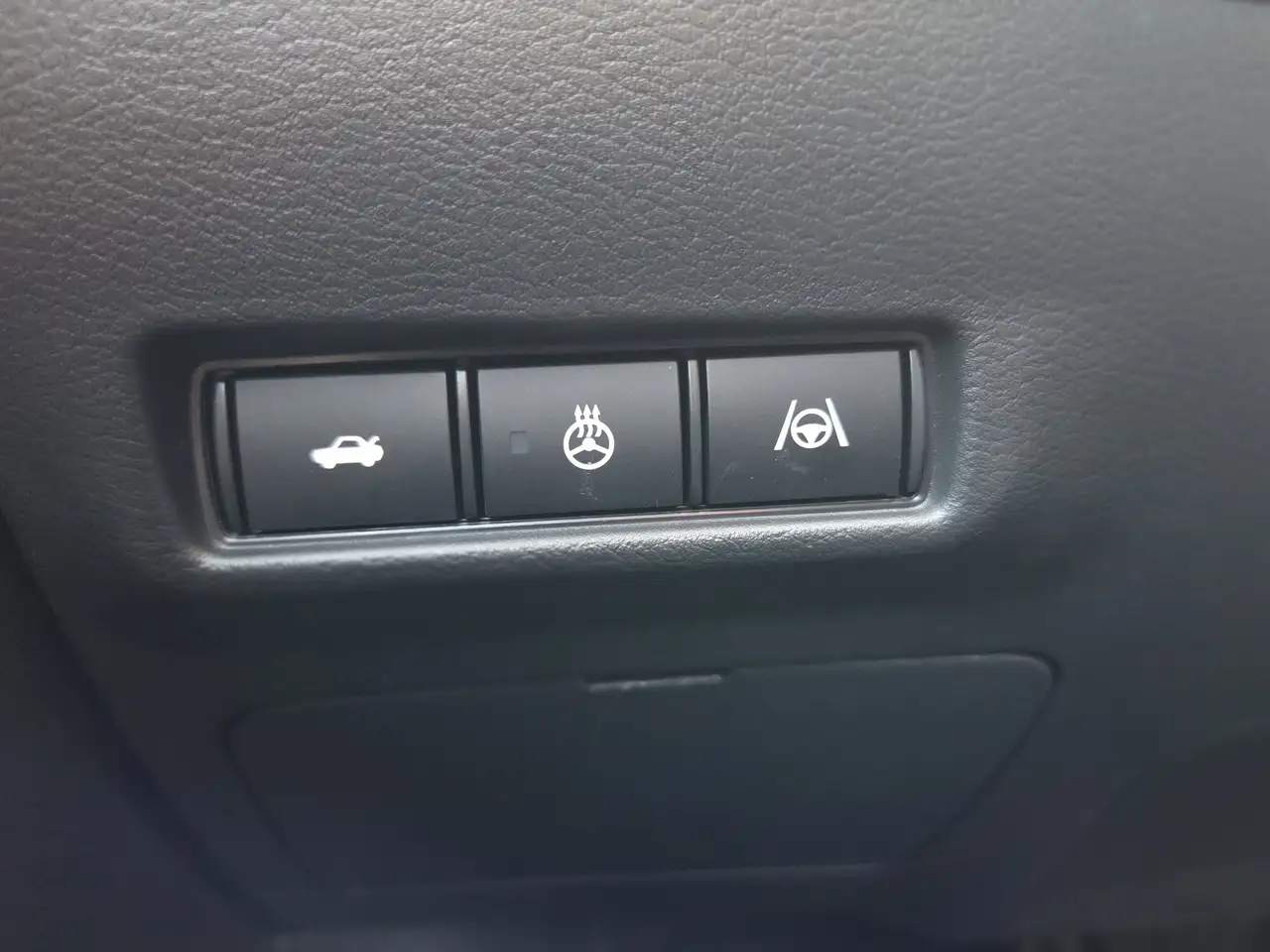 Nissan Sentra снимка Nissan Sentra