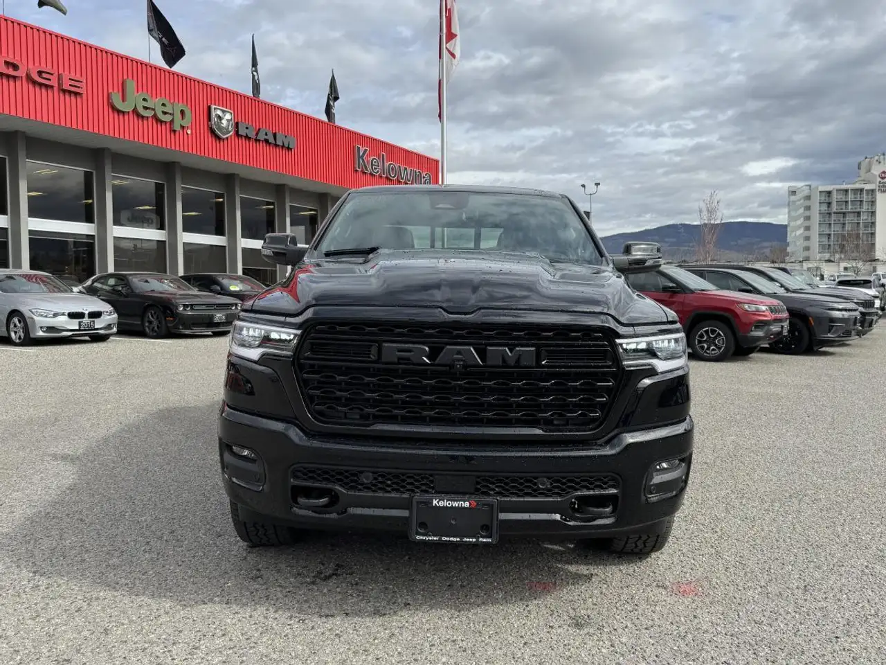 RAM 1500 снимка RAM 1500