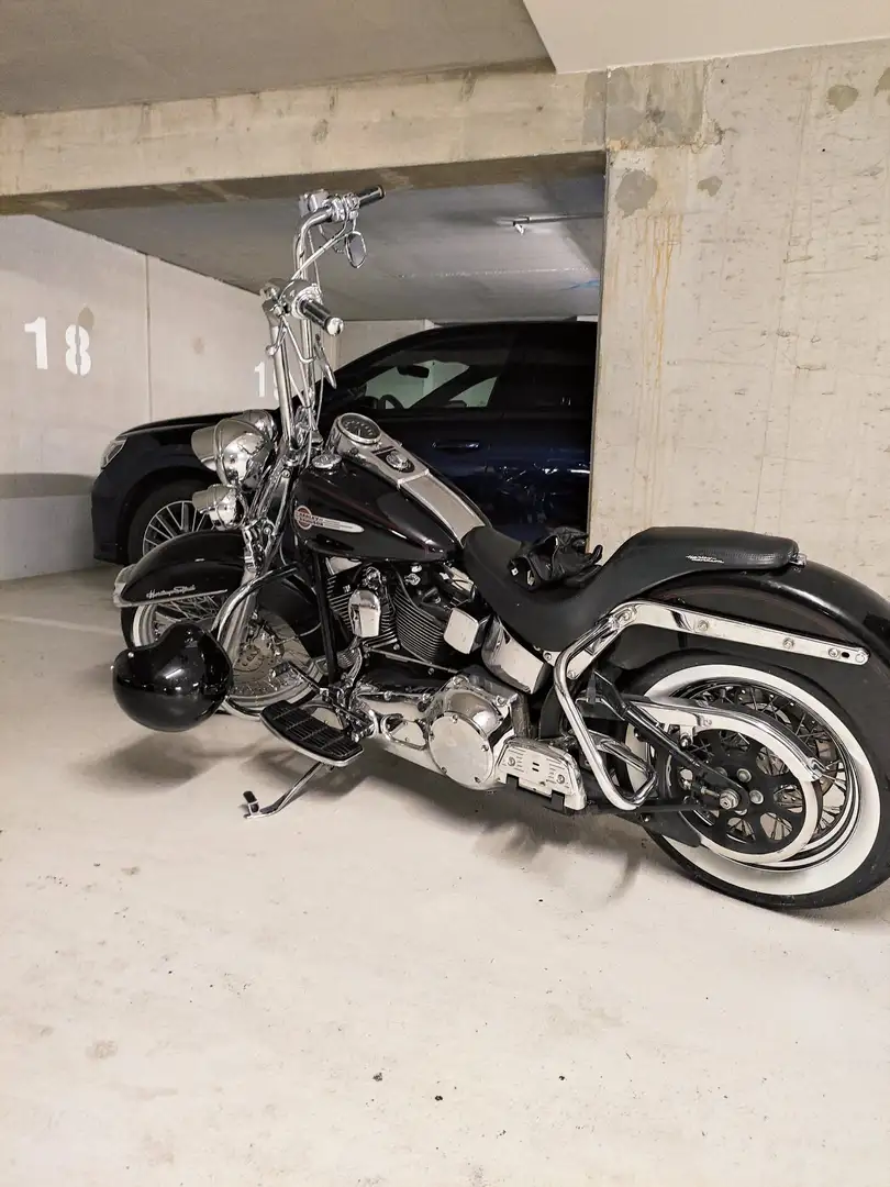 Harley-Davidson Heritage Softail Fekete - 1