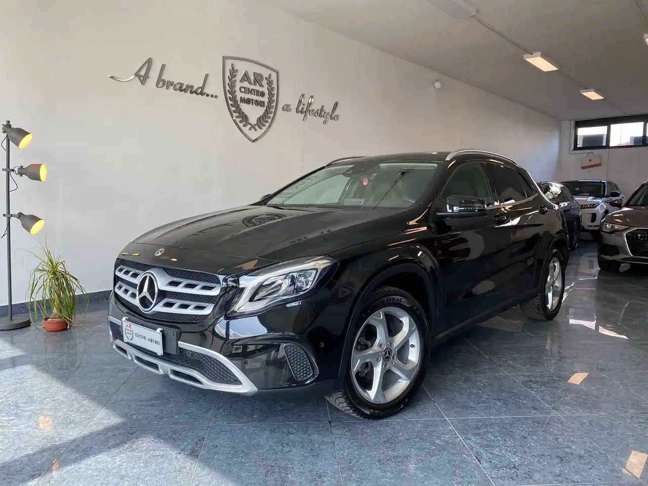 Mercedes-Benz GLA 200