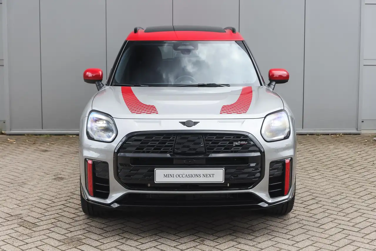 MINI John Cooper Works Countryman 2026 — фото 6