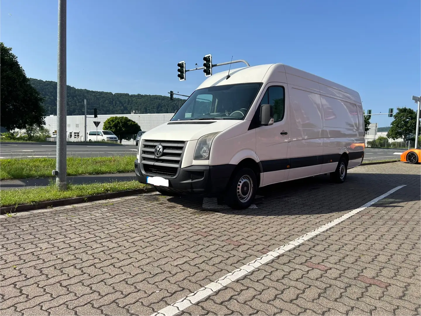 Volkswagen Crafter Volkswagen Crafter 2.5 TDI L4H3 - 1