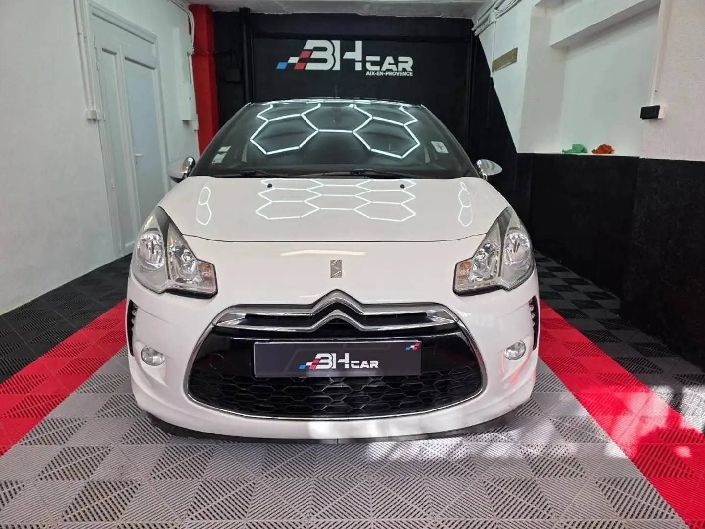 Citroen DS 3 1.2 PURETECH 80 BECHIC Blanco - 2