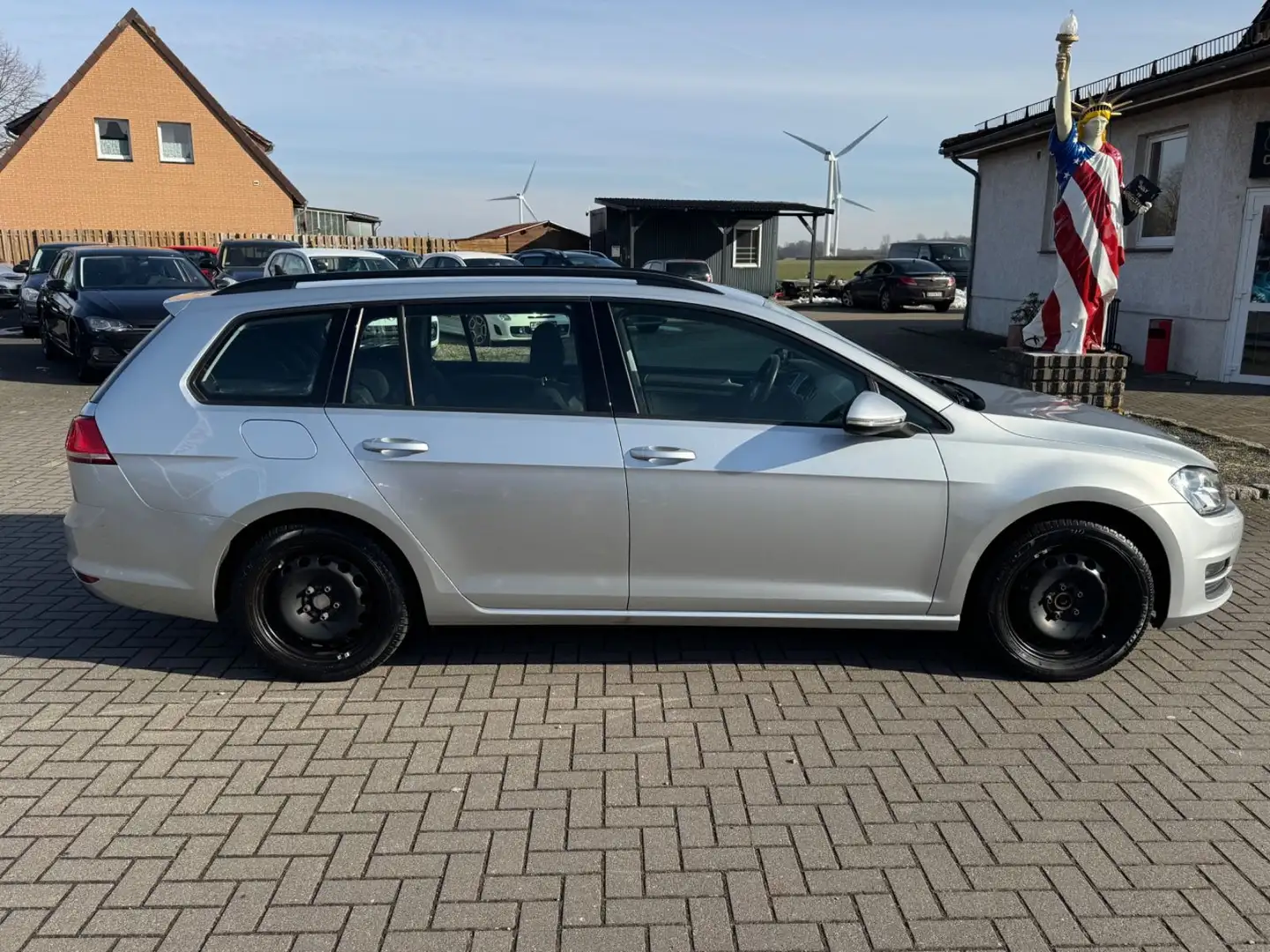 Volkswagen Golf VII Variant Trendline BMT 2.Hand AHK,8fach Silber - 2