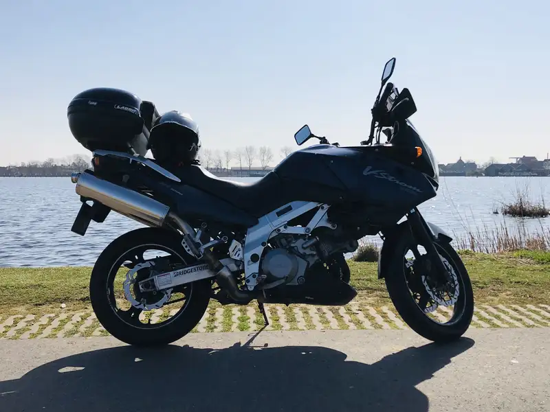Suzuki V-Strom 1000 - foto 2