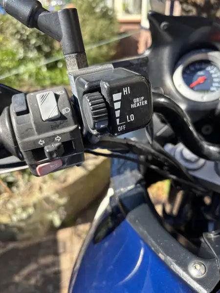 Suzuki V-Strom 1000 - foto 5