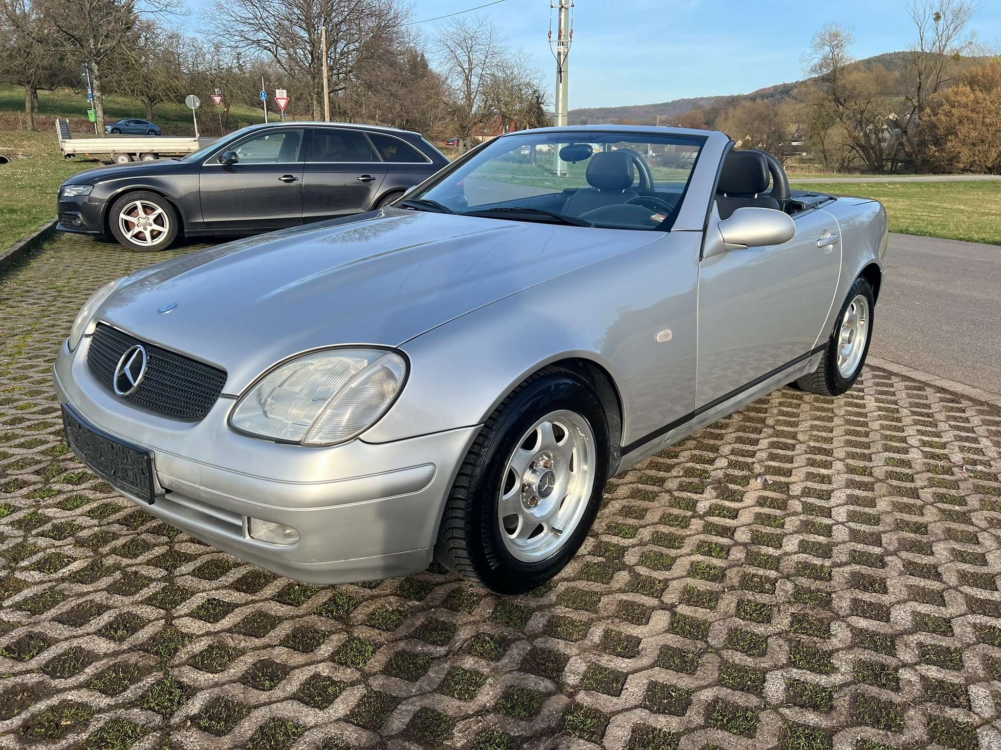 Second hand Mercedes Benz Slk-Class 200