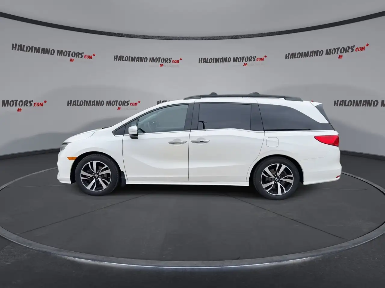 Honda Odyssey photo Honda Odyssey