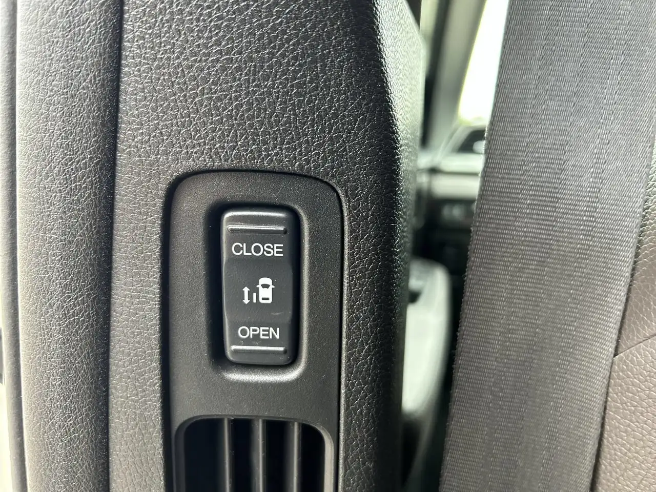 Honda Odyssey photo Honda Odyssey