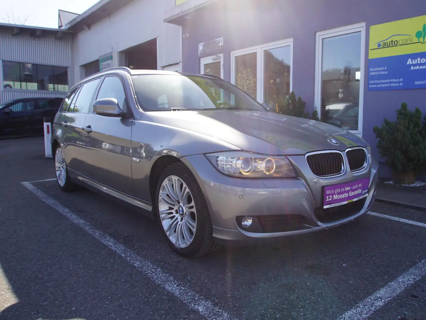 BMW 320 320d Grau - 1