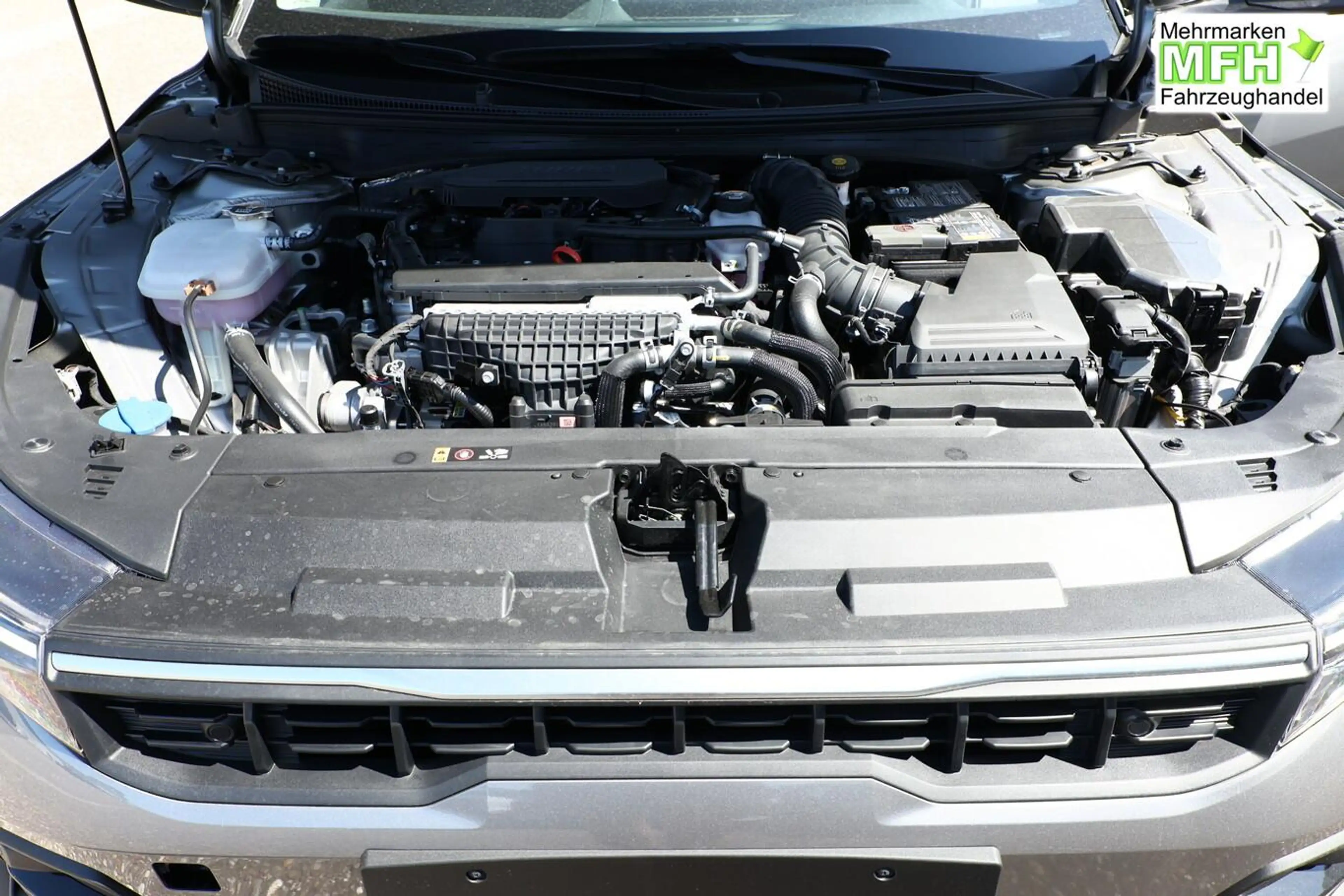 Kia K4 Sportswagon Vision SW ACC LED Nav SHZ PrivG Tot... — photo 11