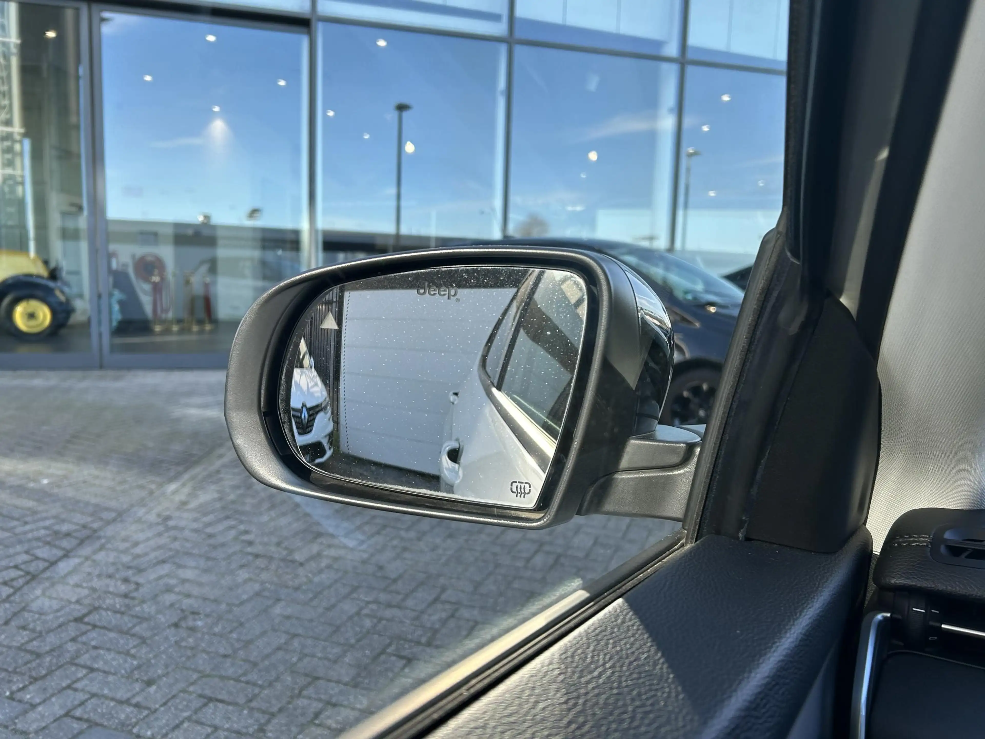 Jeep Compass 4xe 240 Plug-in Hybrid Electric S (Hoge Instap) | — photo 14