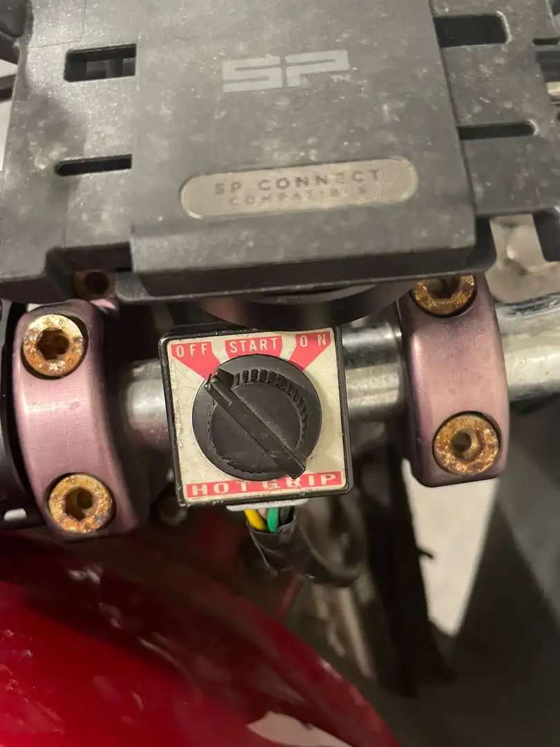 Honda Deauville nt650 Rood - 2