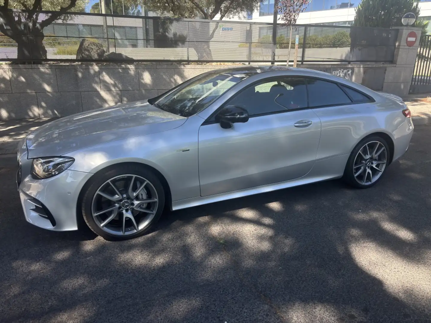 Mercedes-Benz E 53 AMG Coupé 4Matic+ 9G-Tronic Gris - 1