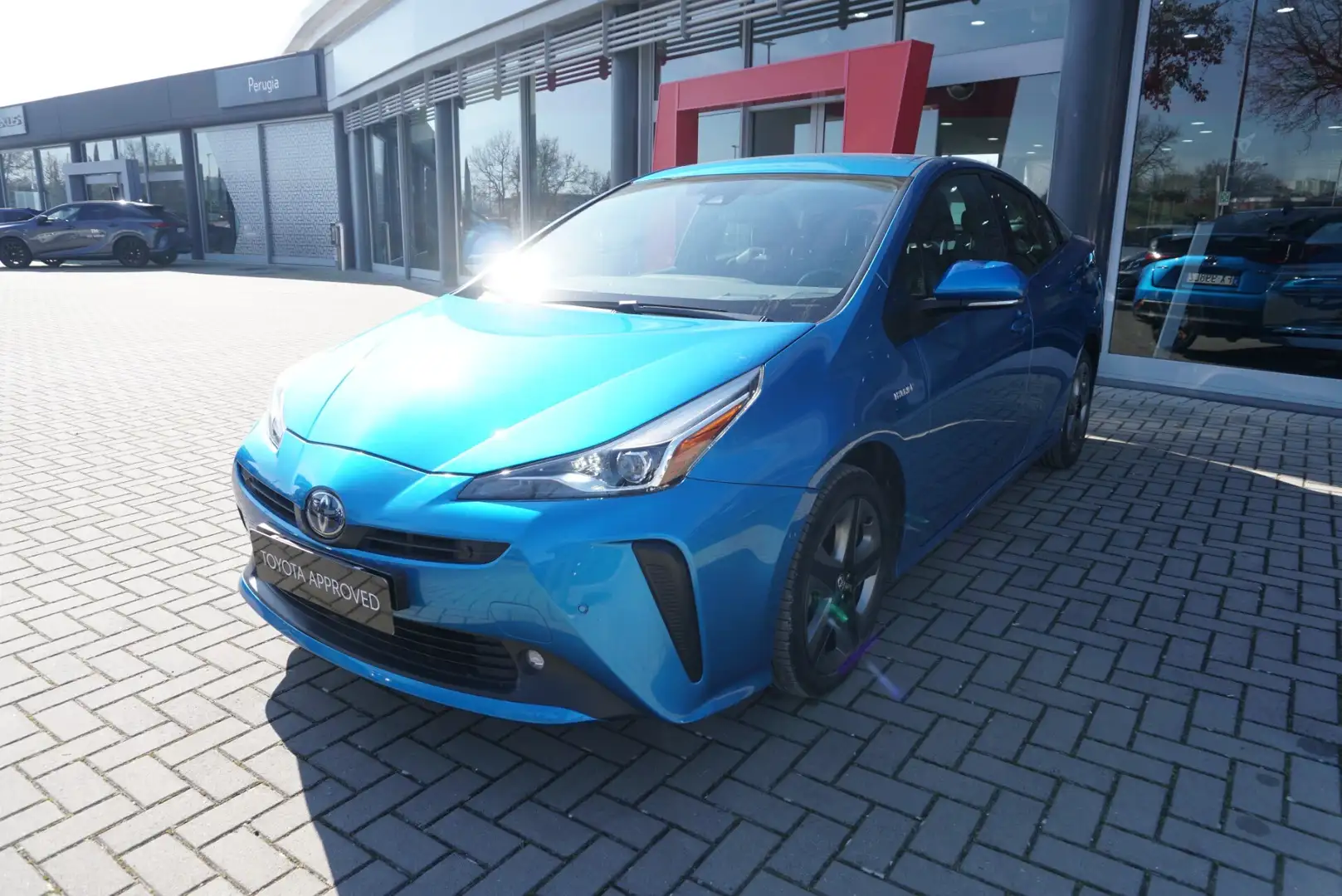 Toyota Prius 1.8 AWD Lounge Blu/Azzurro - 1