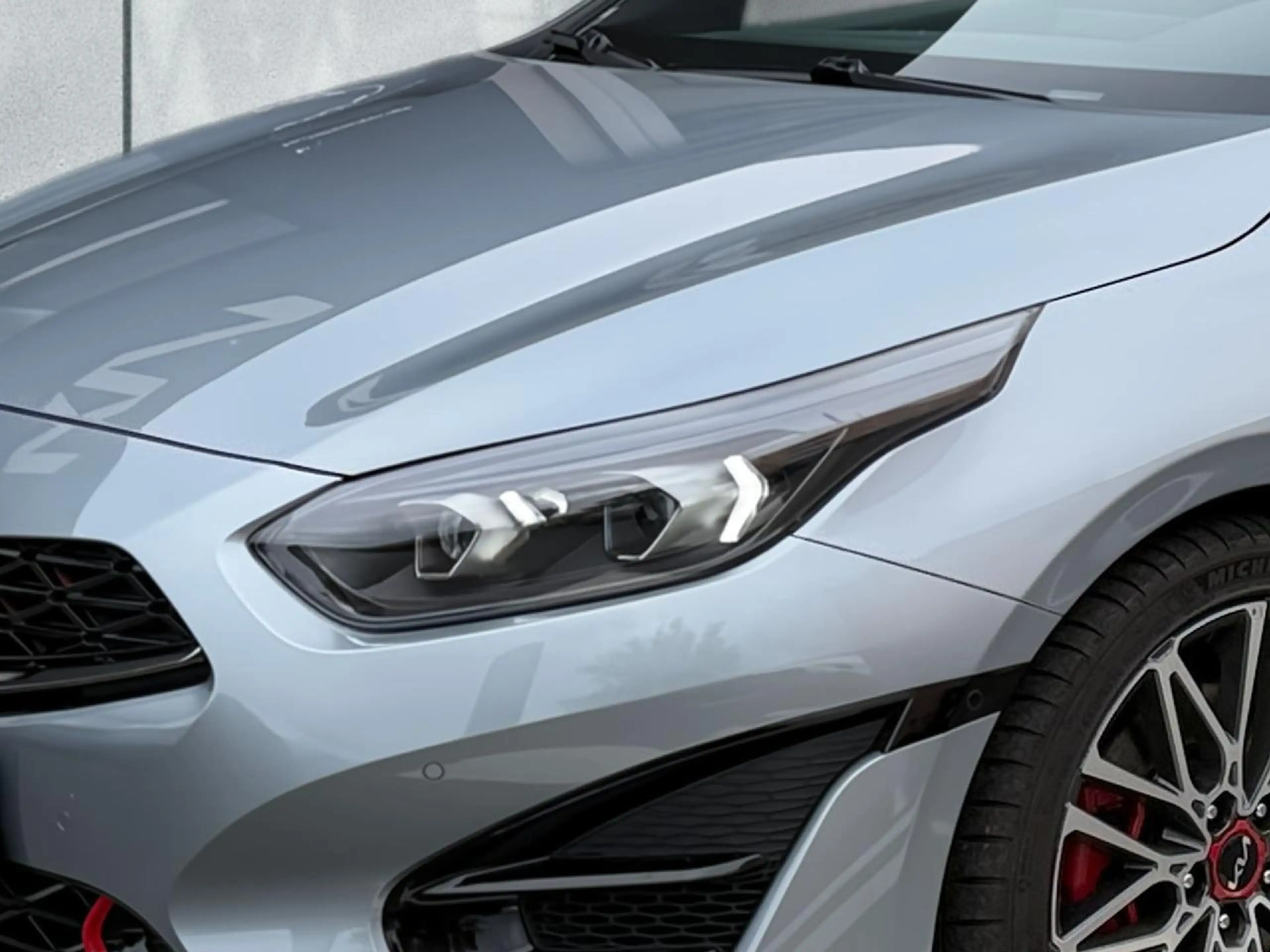 Kia Ceed / cee'd GT — photo 3