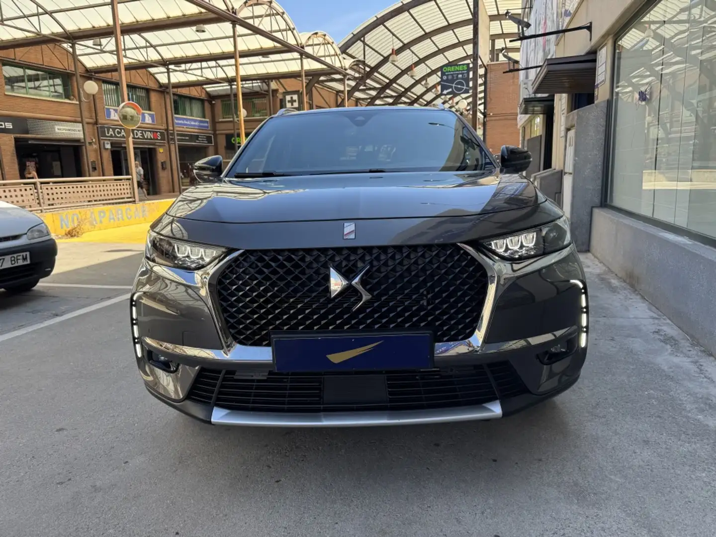 DS Automobiles DS 7 Crossback E-Tense Rivoli Aut. 4x4 Gris - 2