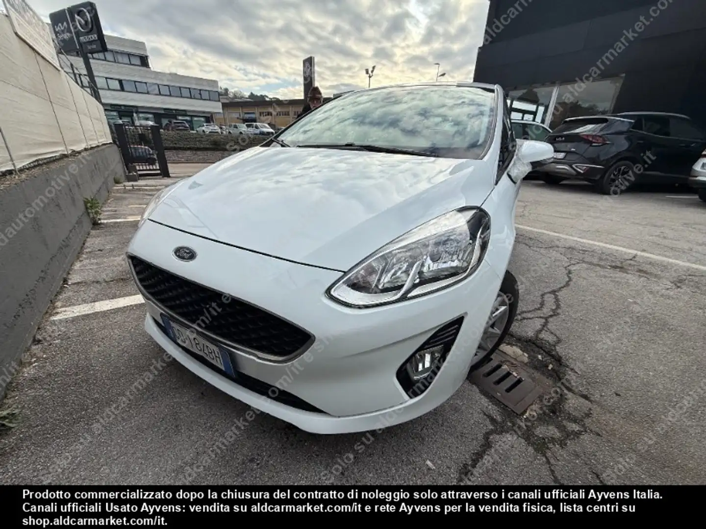 Ford Fiesta 5 Porte 1.5 EcoBlue Business Blanc - 2