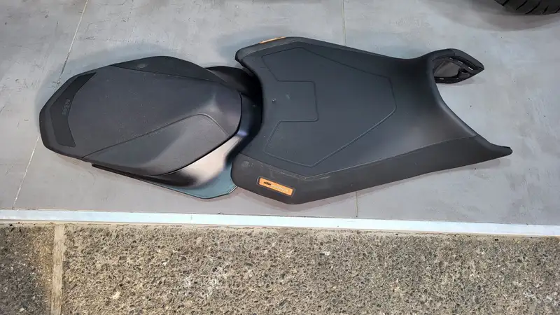 KTM 790 Duke - foto 6