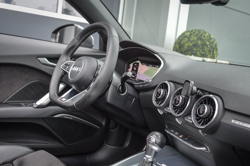 Audi TT Roadster 2.0 TFSI|QUATTRO|S-LINE|NAVI|RS-SEATS|B&O — photo 10