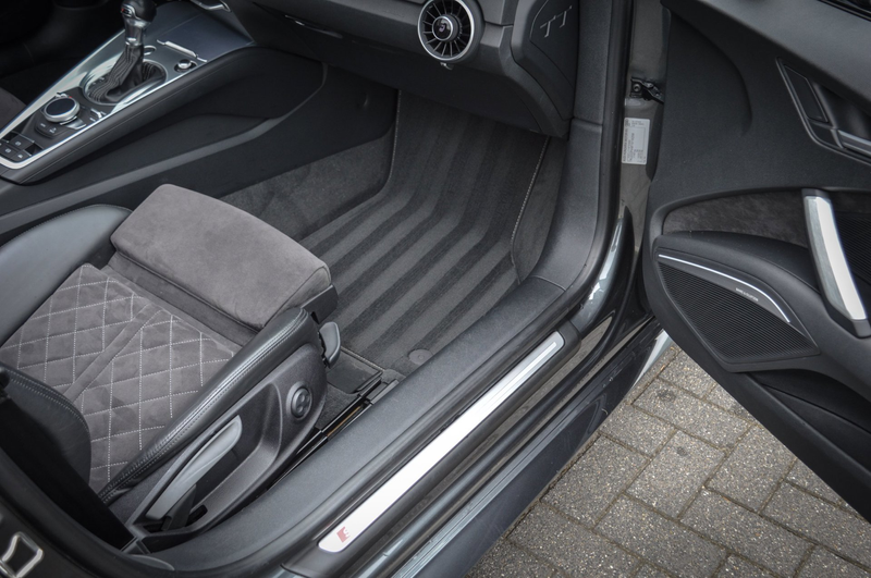 Audi TT Roadster 2.0 TFSI|QUATTRO|S-LINE|NAVI|RS-SEATS|B&O — photo 9