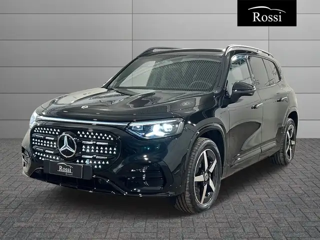 Mercedes-Benz GLB 350 4MATIC con tecnologia EQ