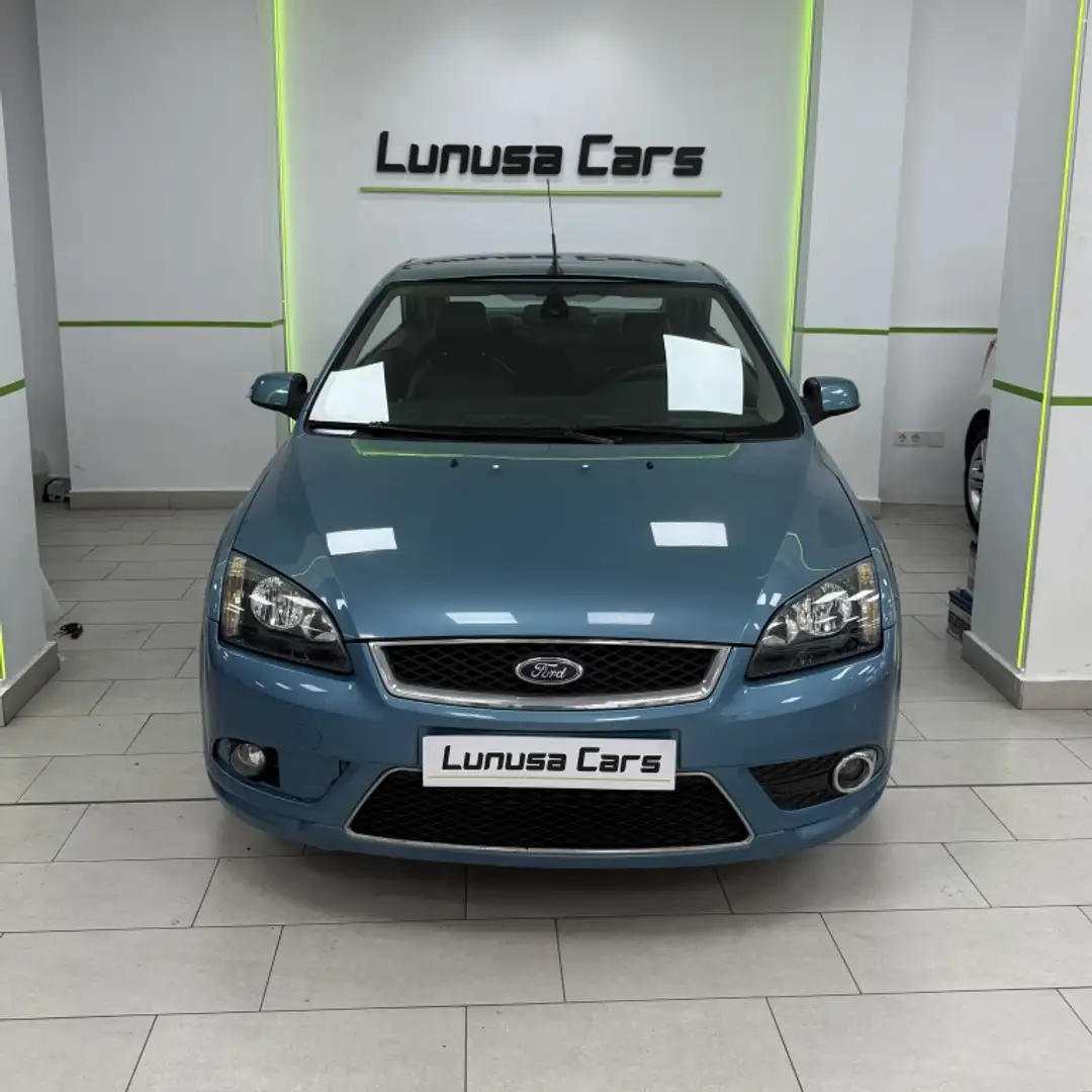 Ford Focus C.C. 2.0TDCi Titanium Azul - 2