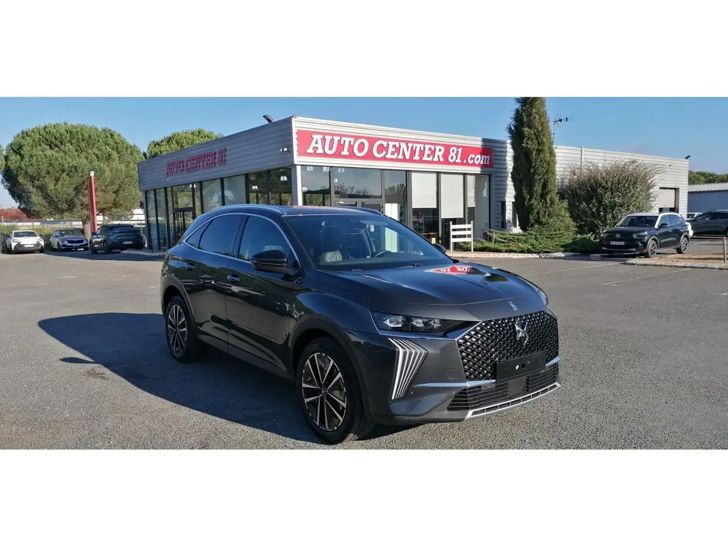 DS Automobiles DS 7 Crossback 1.5 BlueHDi 130 EAT8 Rivoli Gris - 1