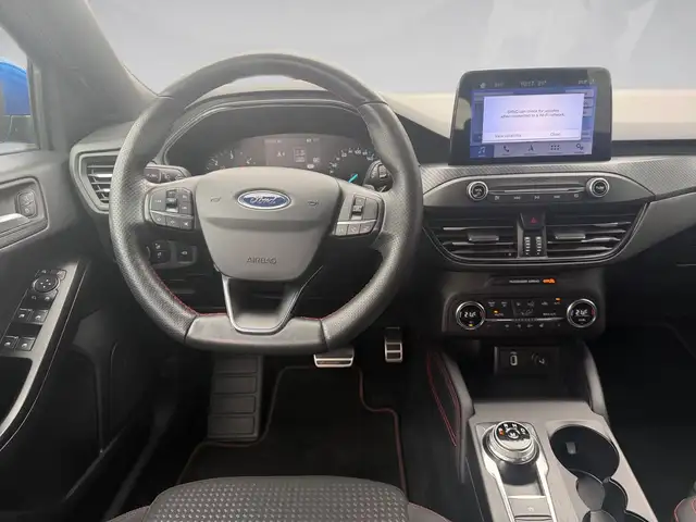 Ford Focus view 11