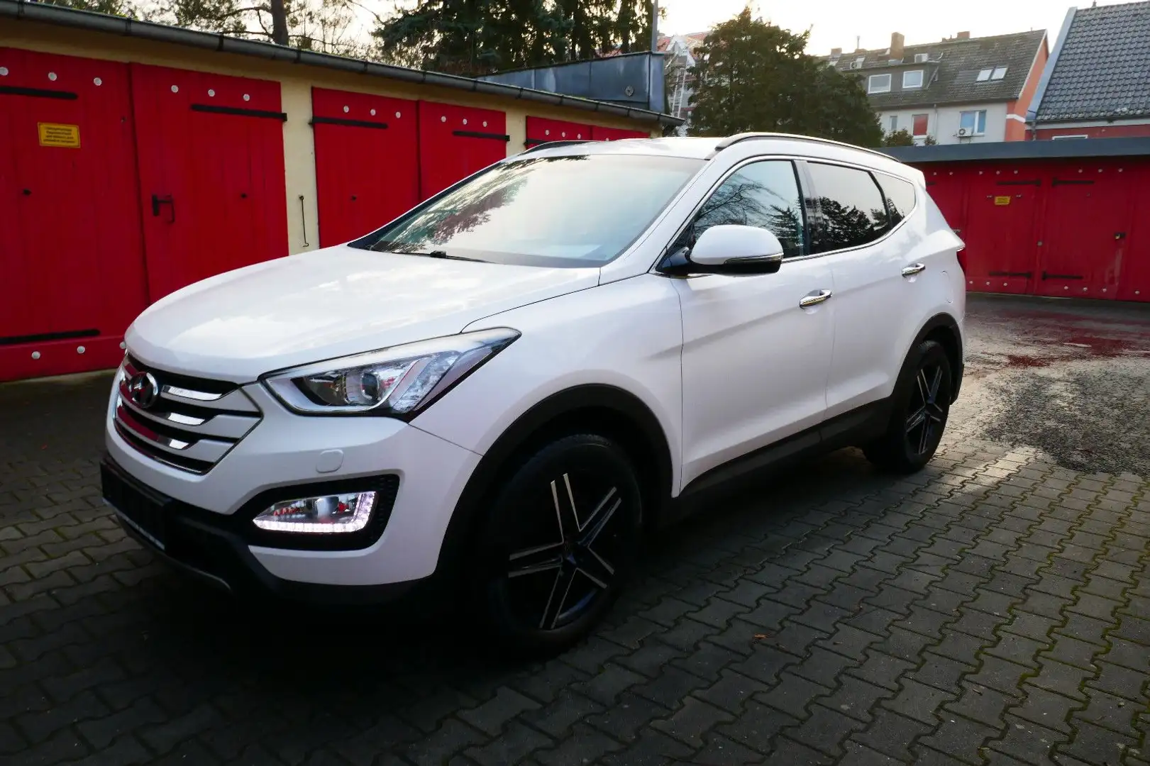 Hyundai SANTA FE Style 2WD Xenon / Navi Blanc - 1