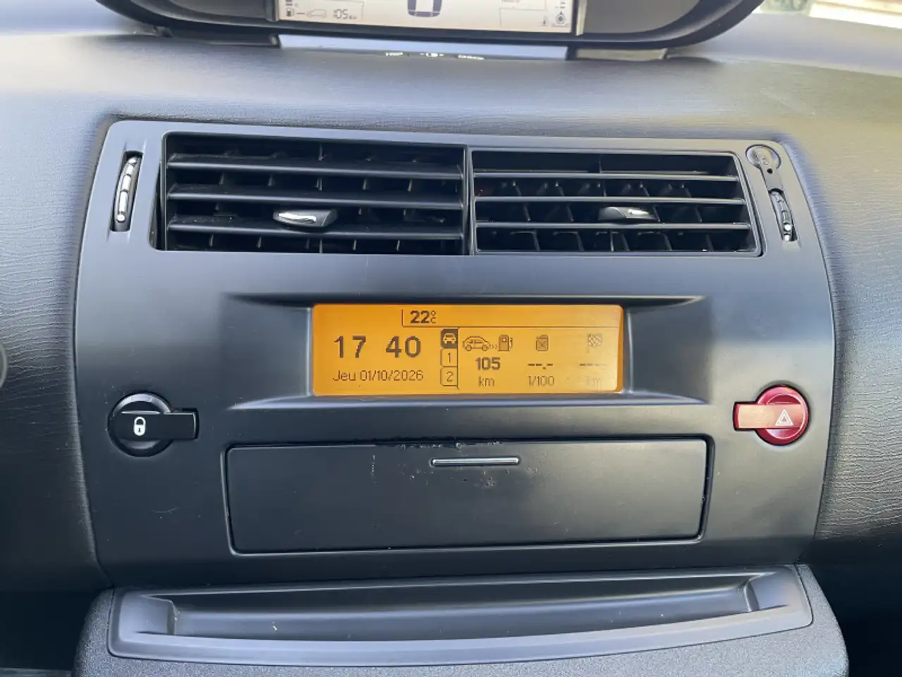 Citroen C4 Berline — photo 18