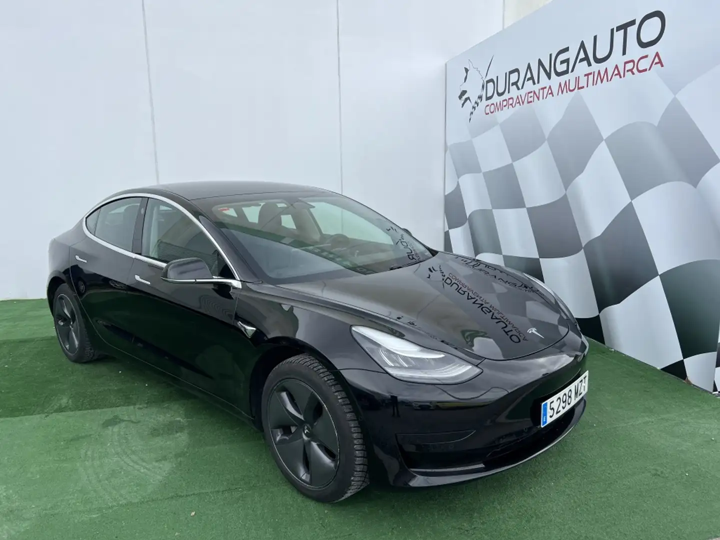 Tesla Model 3 Standard RWD Plus Negro - 2