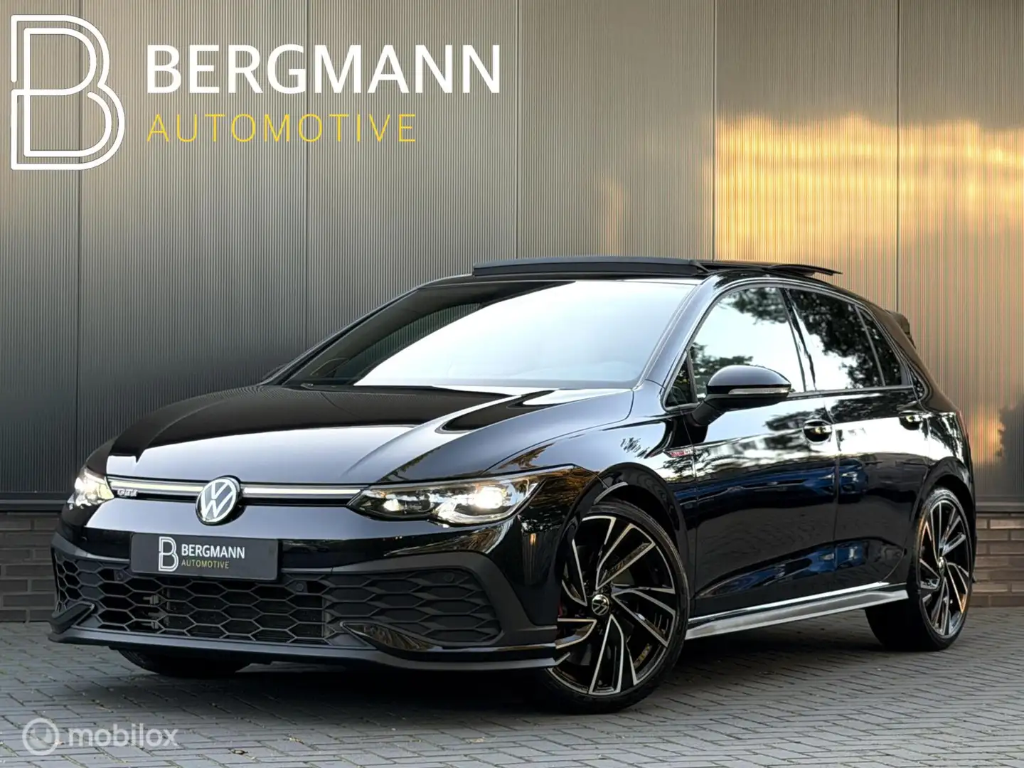 Volkswagen Golf GTI 2.0 TSI Clubsport|IQ|pano|leder|Nürburgring|H&K|ve Zwart - 1